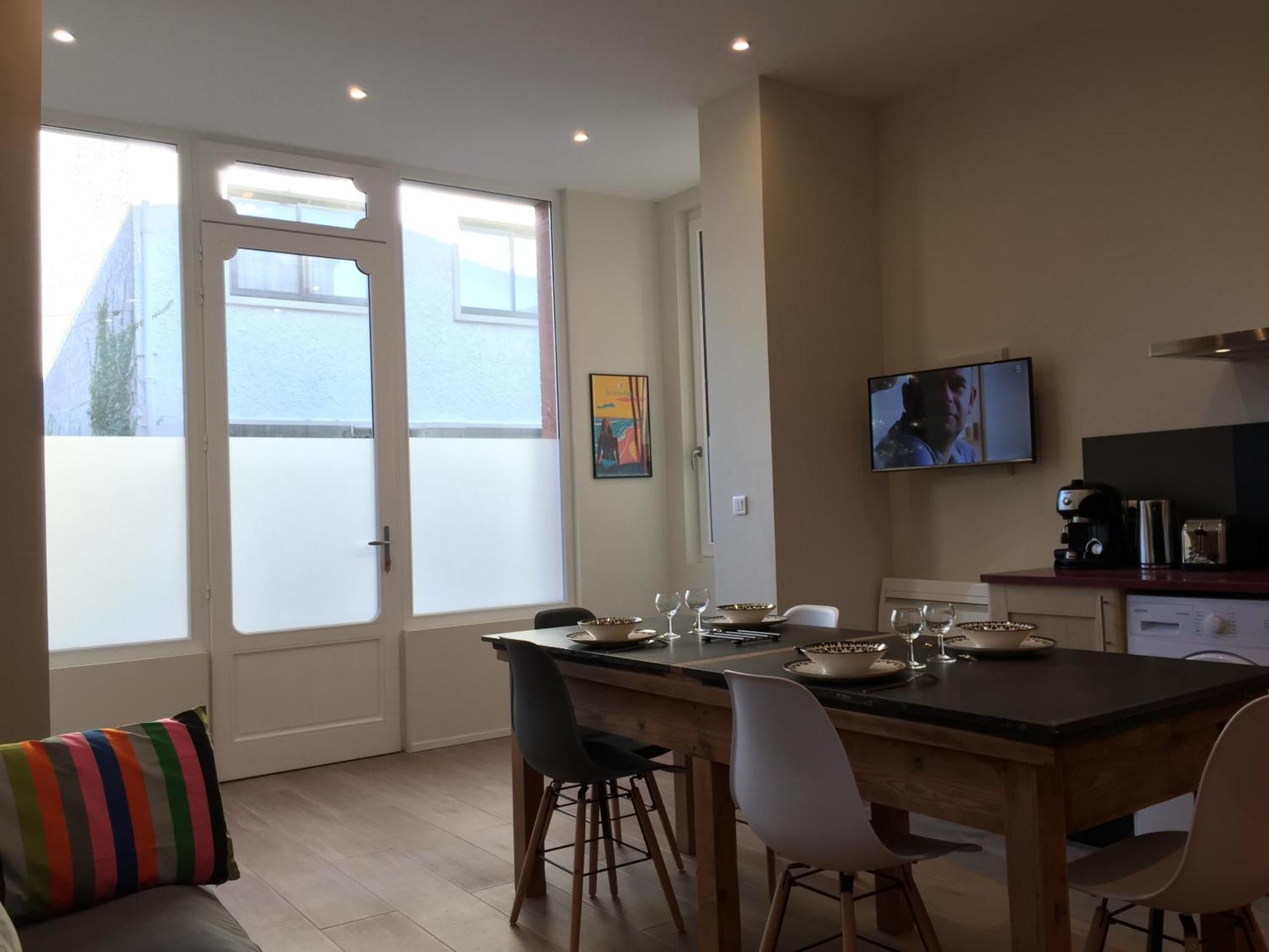 Arcachon, Quartier Historique, Maison De Ville A 2 Pas De La Plage Buitenkant foto